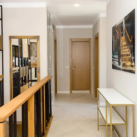 Appartement Warm&comfy 3bd In Center By Flat Mаnаger Varna