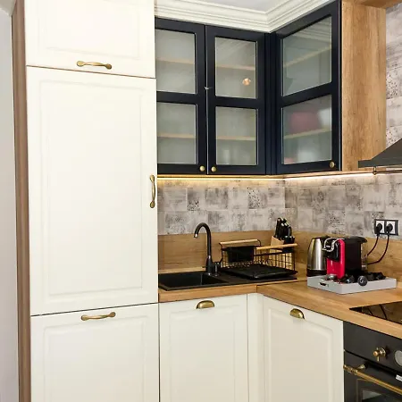 Warm&comfy 3bd In Center By Flat Mаnаger *